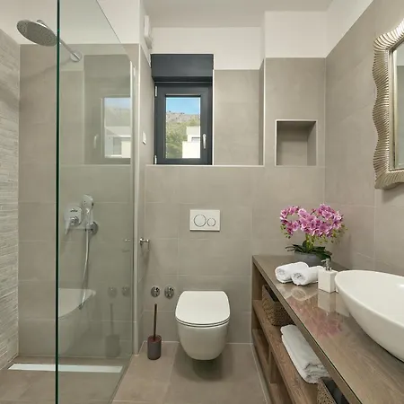 빌라 Luxury Natali With Pool, Terrace And Sea View 스플리트