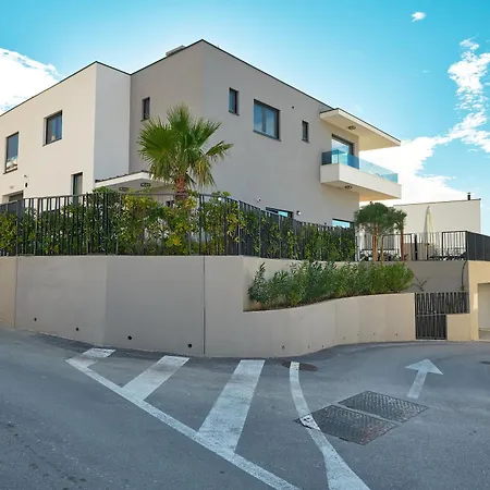 Luxury Natali With Pool, Terrace And Sea View