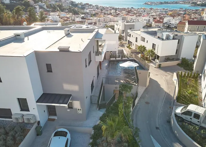 Luxury Sol Mate Villa