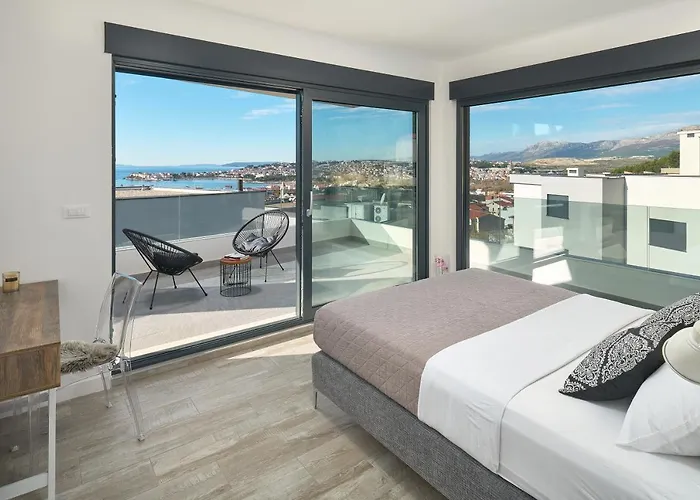 Luxury Sol Mate * Split