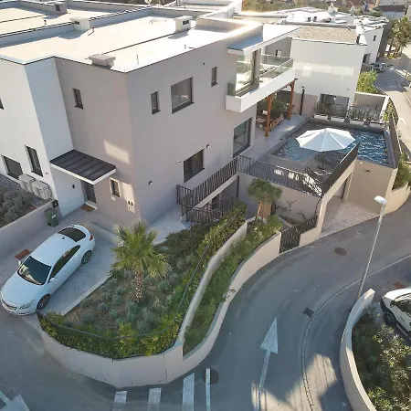 Luxury Sol Mate Willa Split