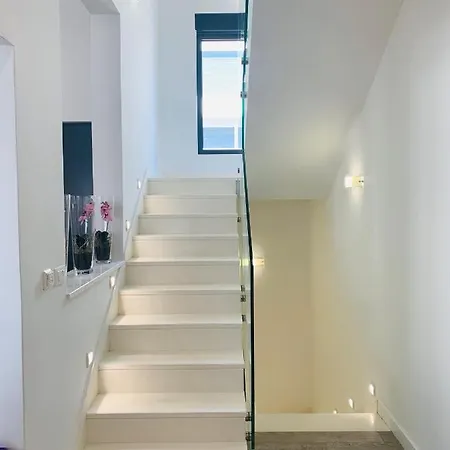 Luxury Sol Mate Willa *